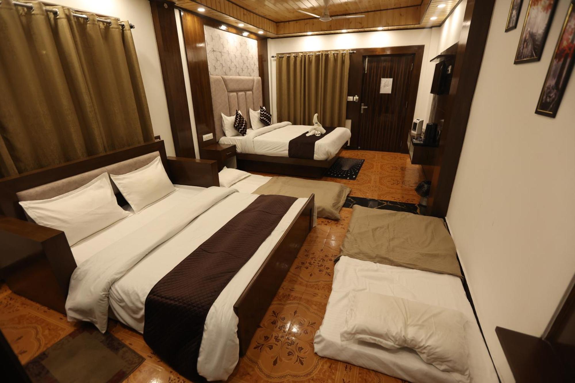 Studioz Paradise Hills Mussoorie Ngoại thất bức ảnh