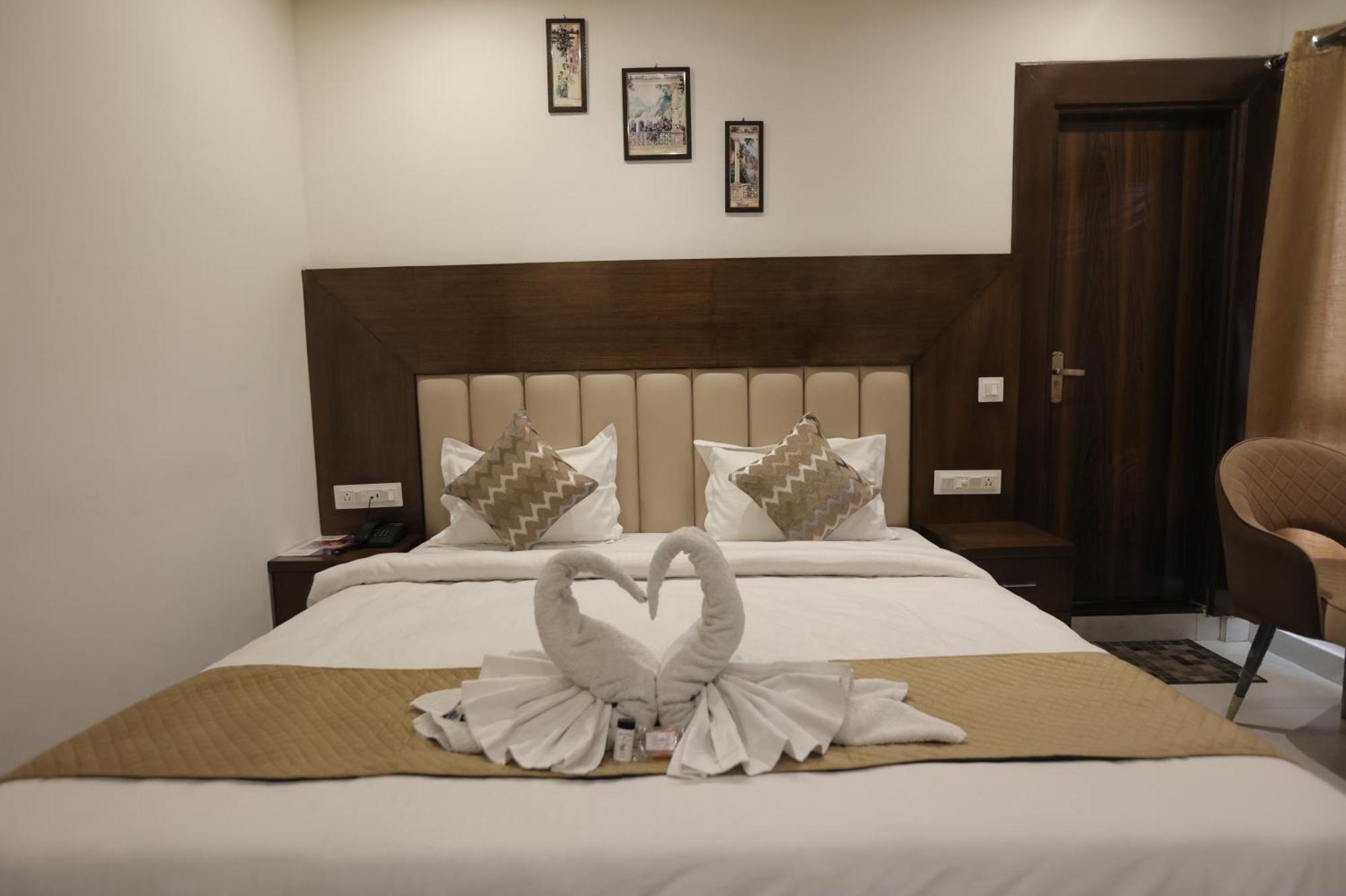 Studioz Paradise Hills Mussoorie Ngoại thất bức ảnh