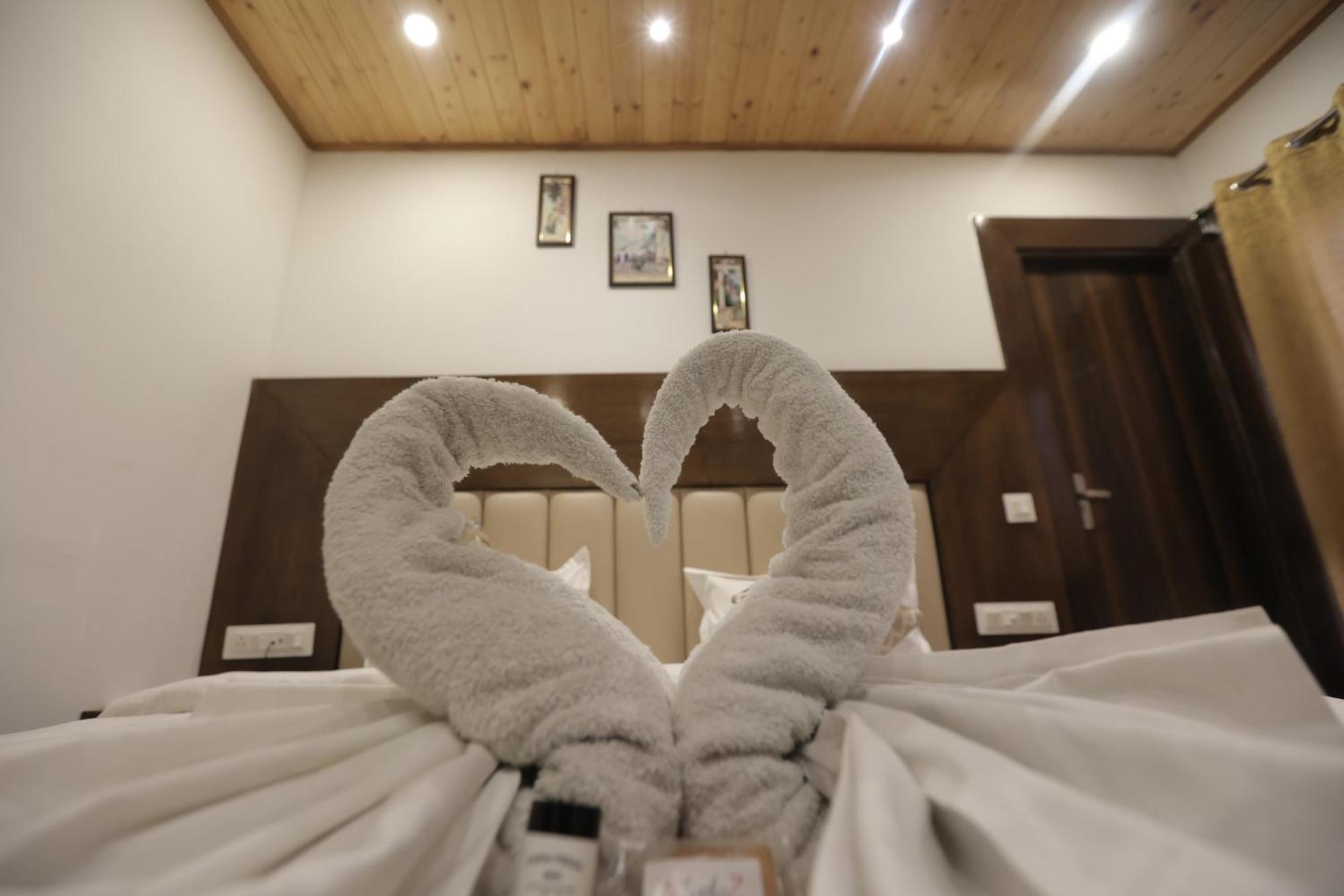 Studioz Paradise Hills Mussoorie Ngoại thất bức ảnh