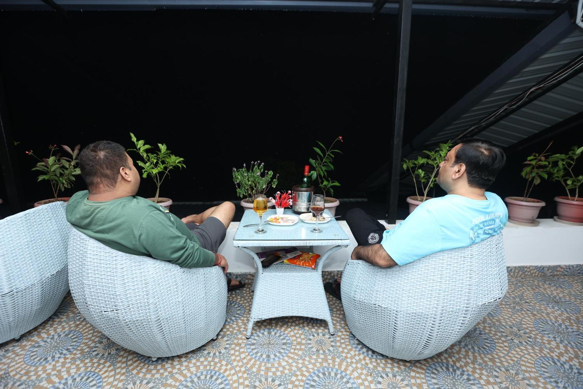 Studioz Paradise Hills Mussoorie Ngoại thất bức ảnh