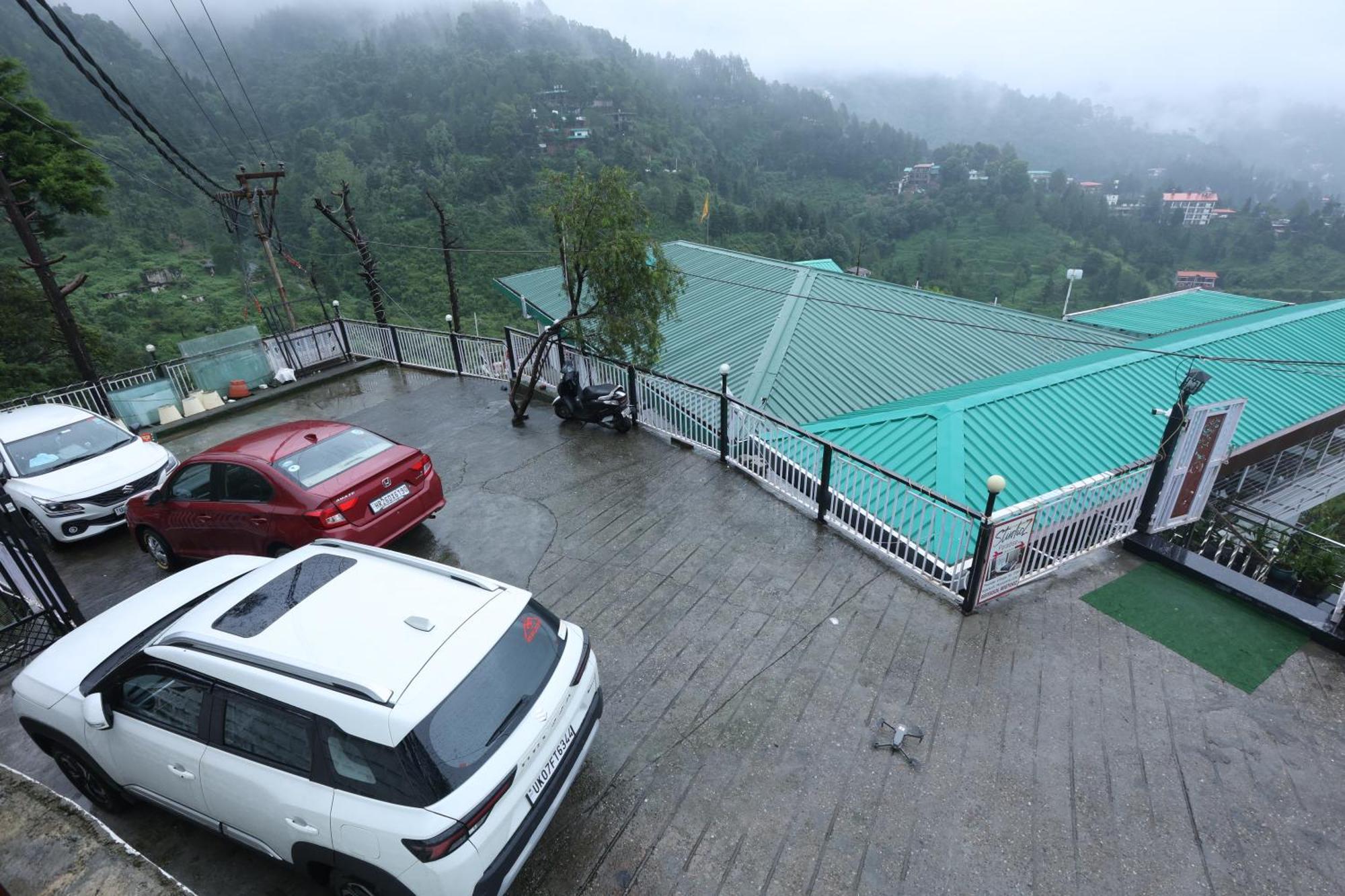 Studioz Paradise Hills Mussoorie Ngoại thất bức ảnh