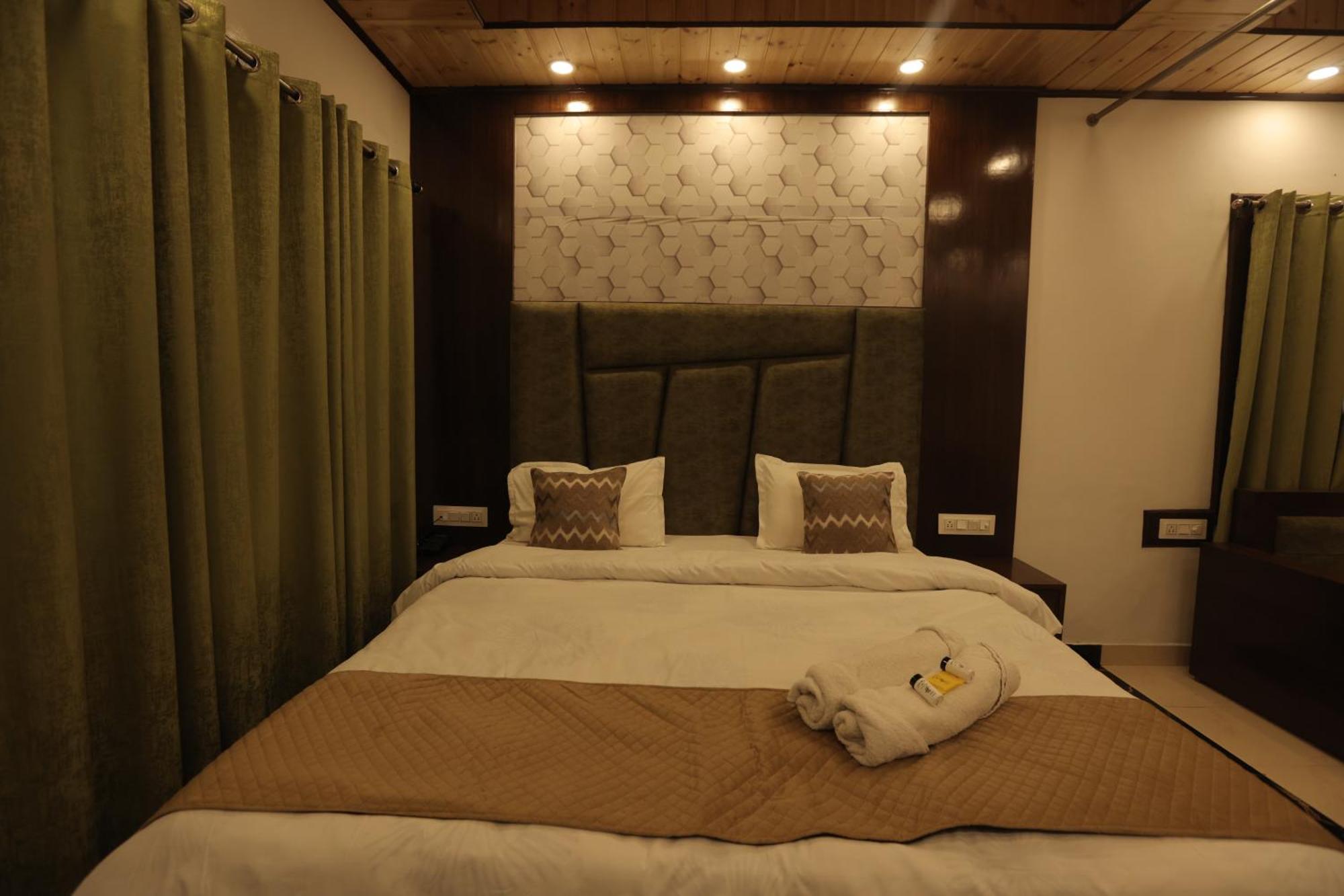 Studioz Paradise Hills Mussoorie Ngoại thất bức ảnh