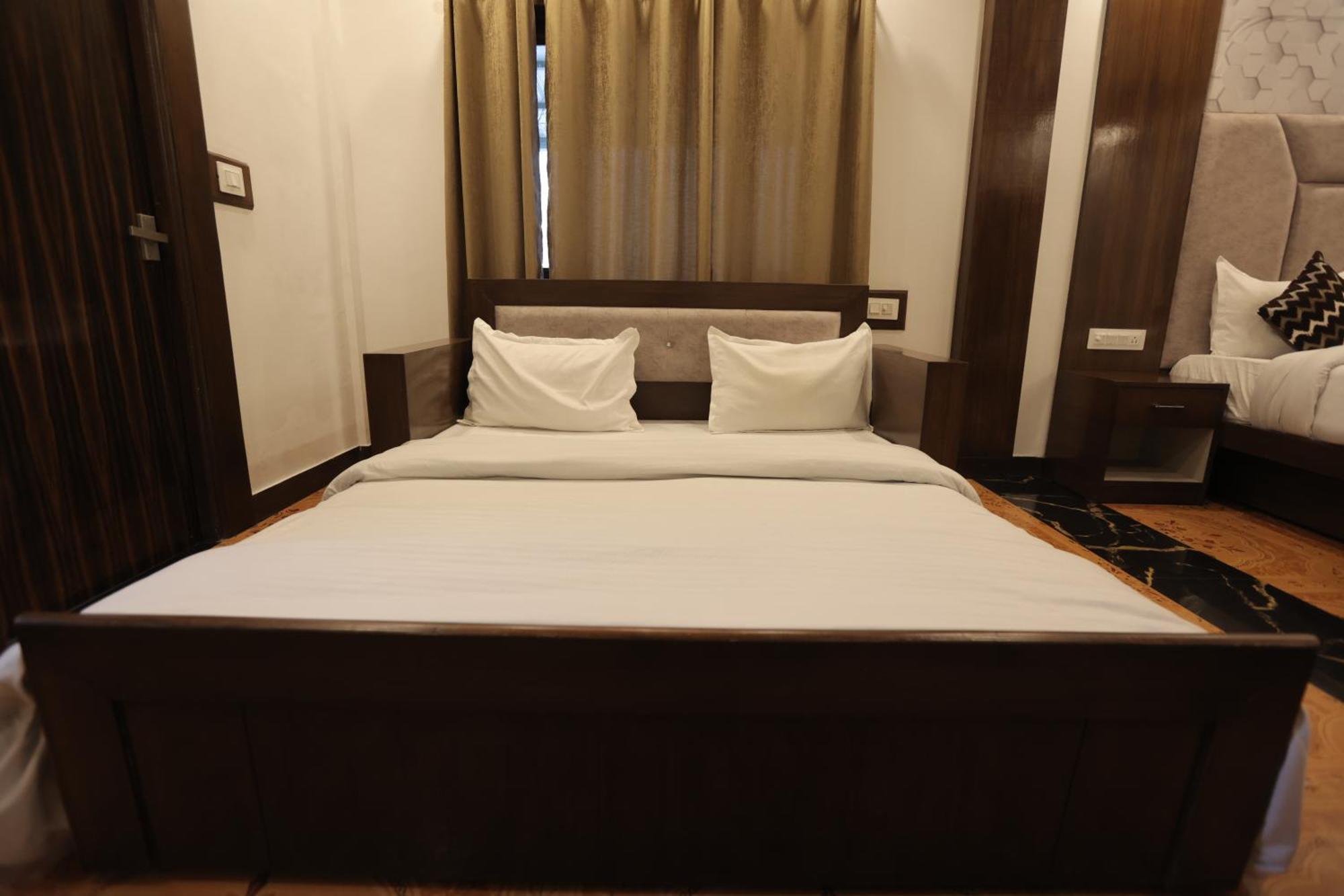 Studioz Paradise Hills Mussoorie Ngoại thất bức ảnh