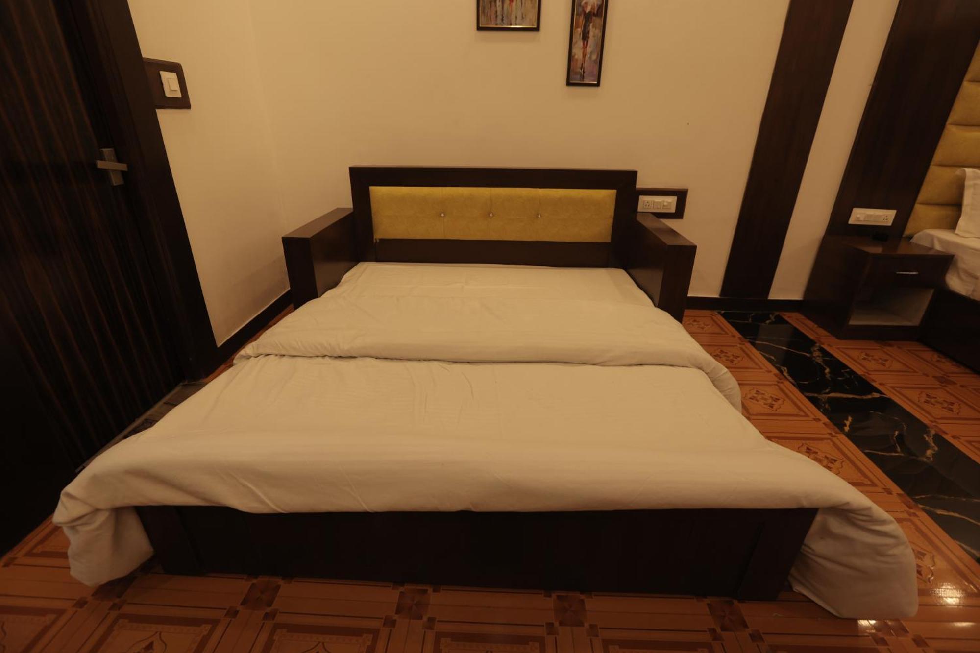 Studioz Paradise Hills Mussoorie Ngoại thất bức ảnh